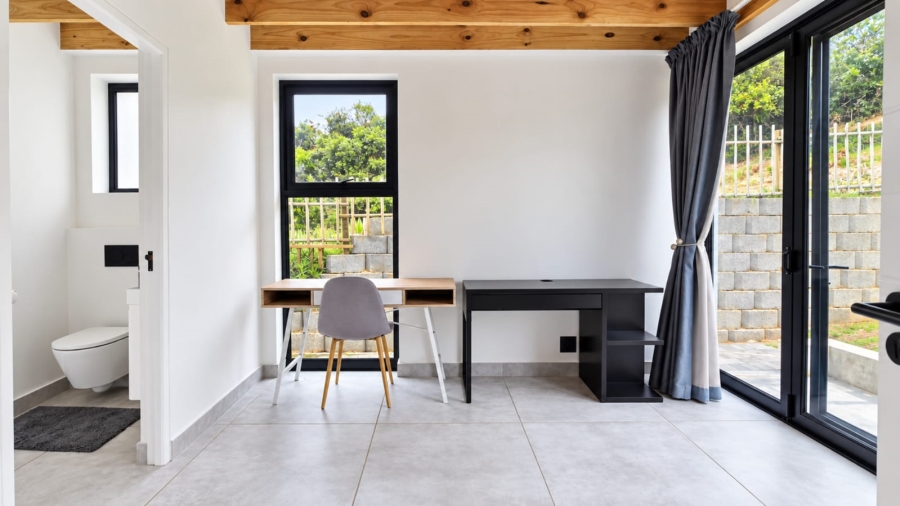 2 Bedroom Property for Sale in Stilbaai Wes Western Cape
